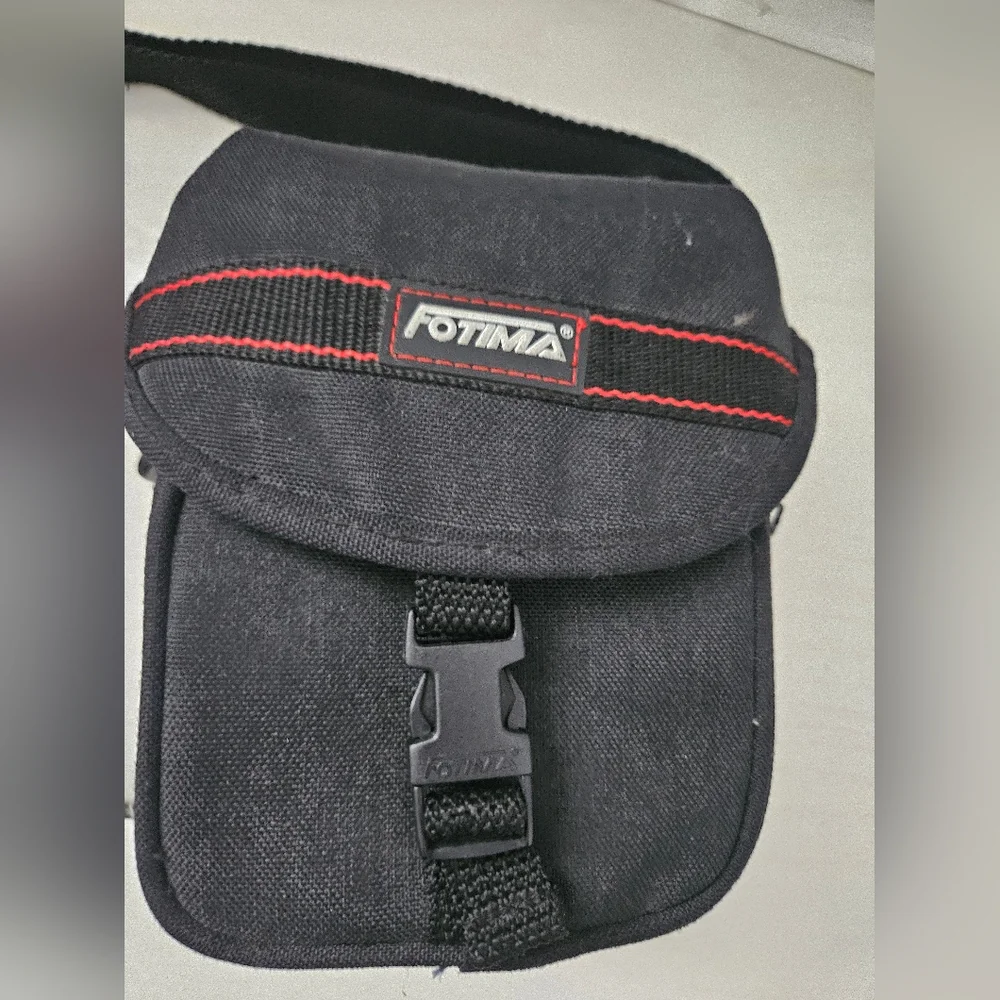 Fotima black camera‎ carrying case model no. 60C with strap and pockets